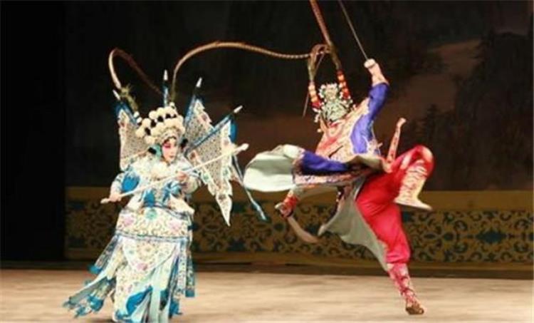 中国戏曲文化的发展历程「台上十分钟台下十年功探寻我国戏曲文化的历史发展脉络」